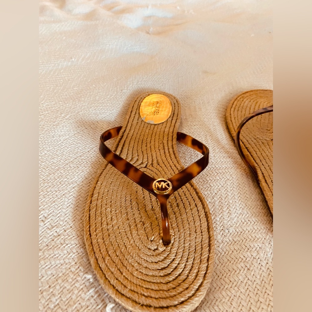🖤New Michael Kors Tortoiseshell Strap Jute-Style Flip Flop Sandals - Picture 7 of 9